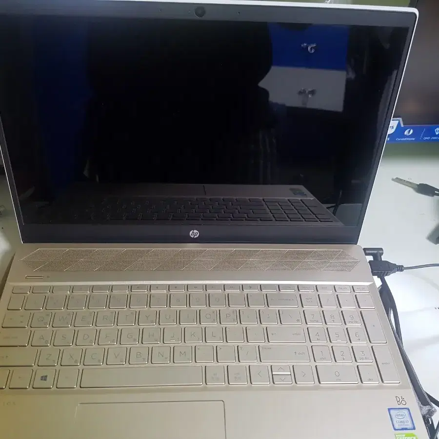 hp pavilion 15-cs1049tx+윈10