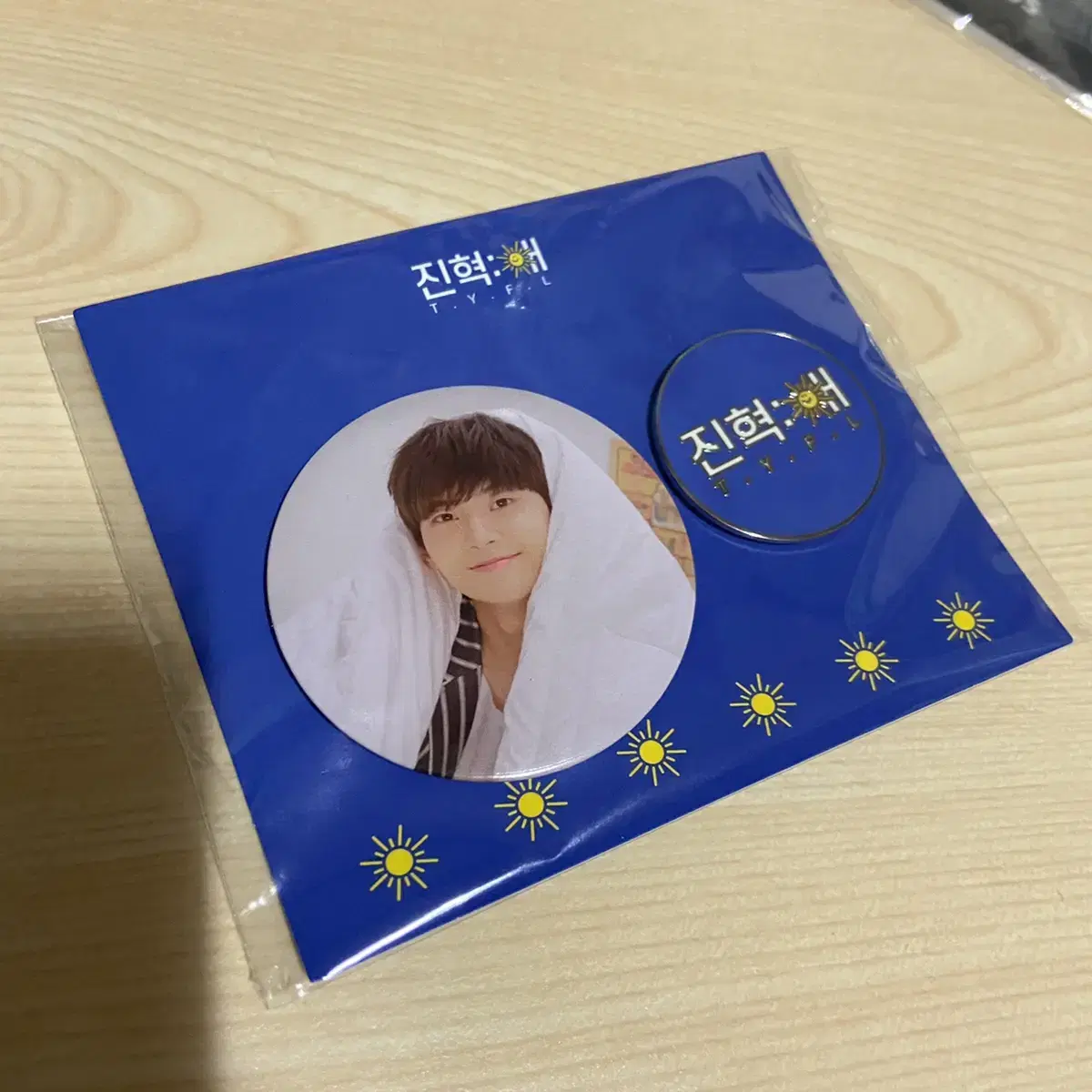 Jin Hyuk Jin Hyuk Hae Pin Button & Badge Set