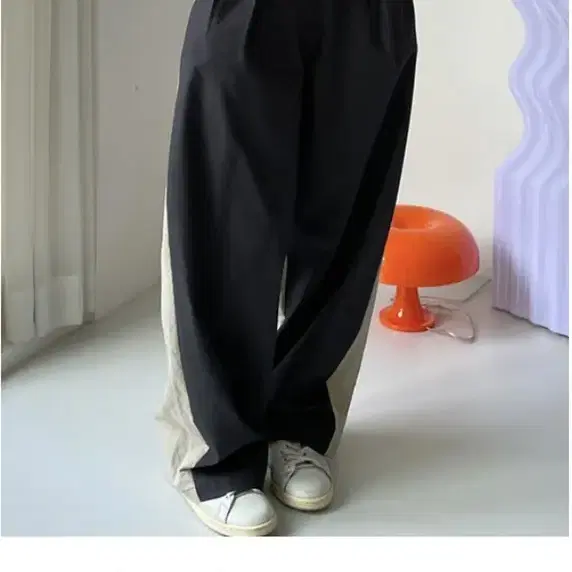 [구함]어나더랭귀지 coloration wide pants 구합니다.