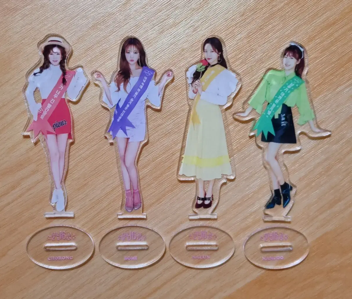 apink rumored 6 princesses acrylic stand sells