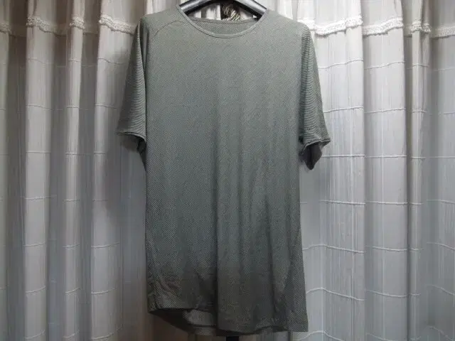 (size 100) System Homme / Striped Asymmetrical T-shirt