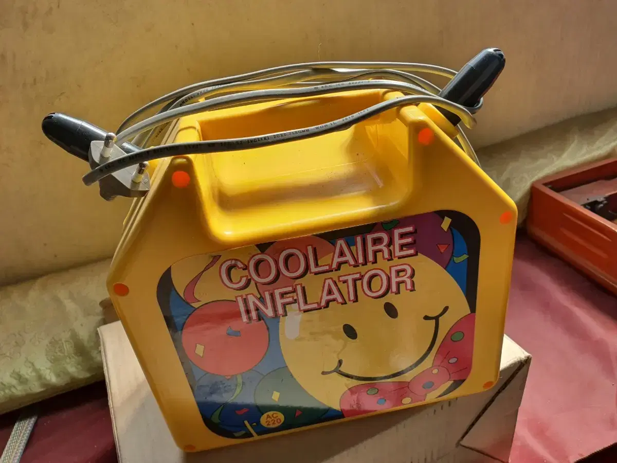 Balloon 2-pronged inflator