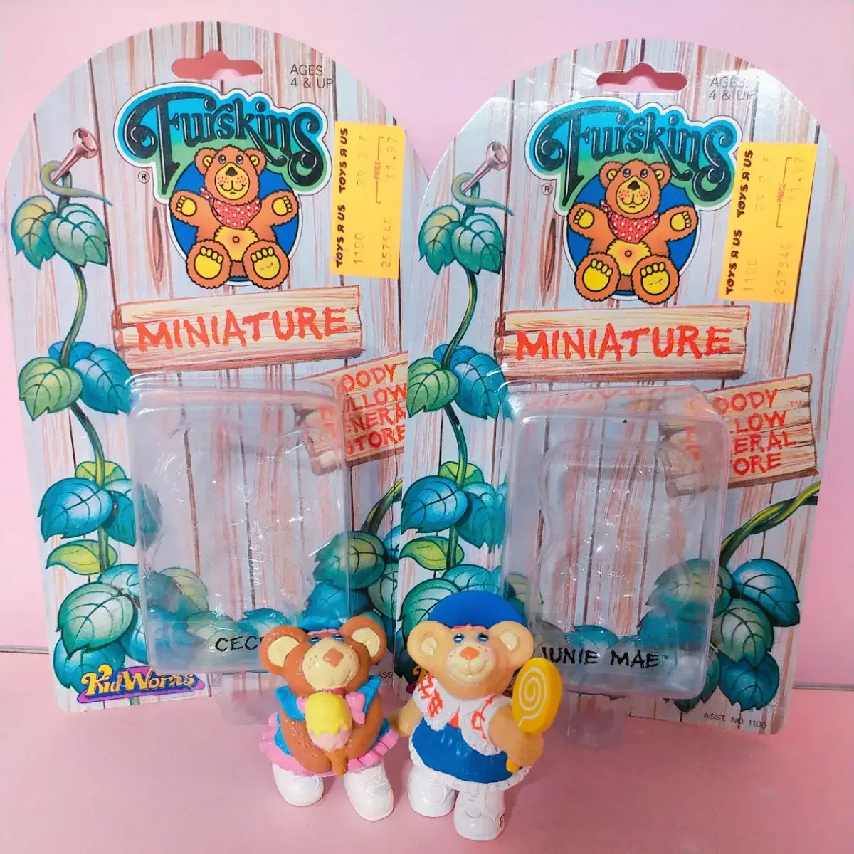 (Bulk/home delivery) Wendy's Figurines bulk sells