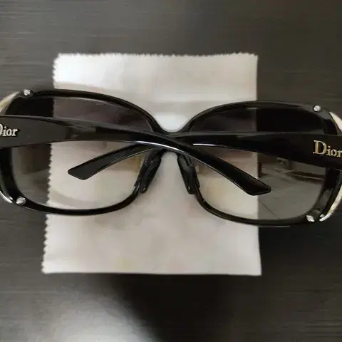 Dior. COPACABA2F. D28LF 61ㅁ14 115