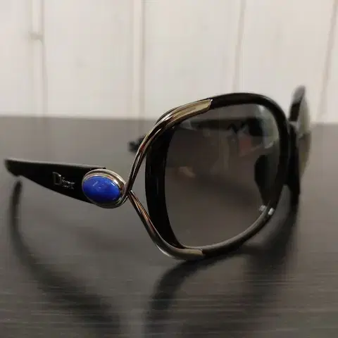 Dior. COPACABA2F. D28LF 61ㅁ14 115