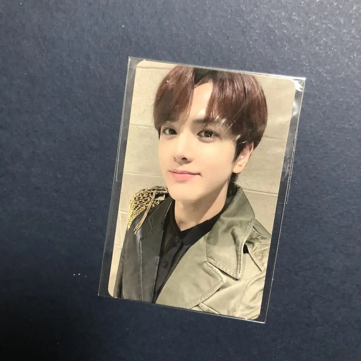 The Boyz younghoon Rotocking Wineglass Photocard