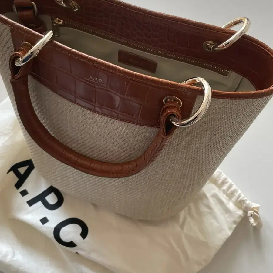 아페쎄 apc LILA SMALL BAG