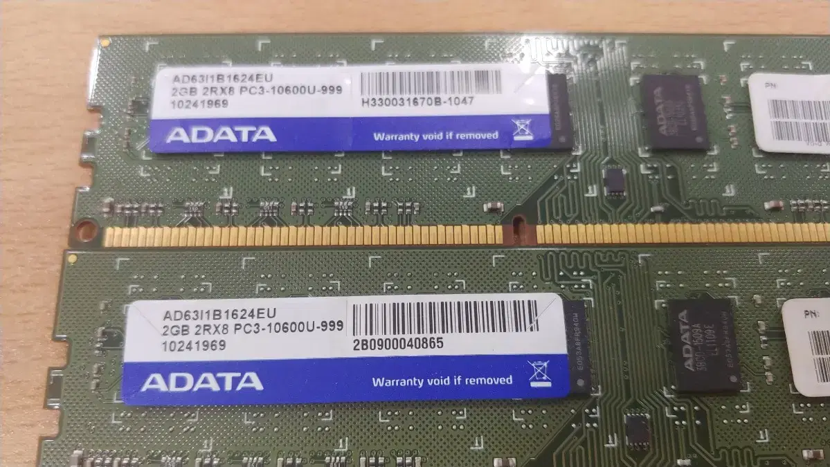 데탑용 ADATA 2G DDR3 10600U 2개