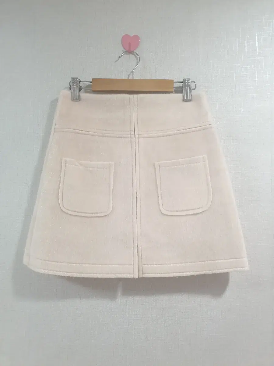 Luxurious Song Chi Skirt Cream Ivory