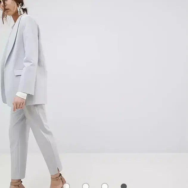 tailored blazer.  88사이즈