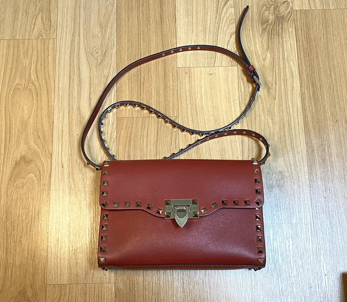 Valentino Rockstud shoulder crossbody bag