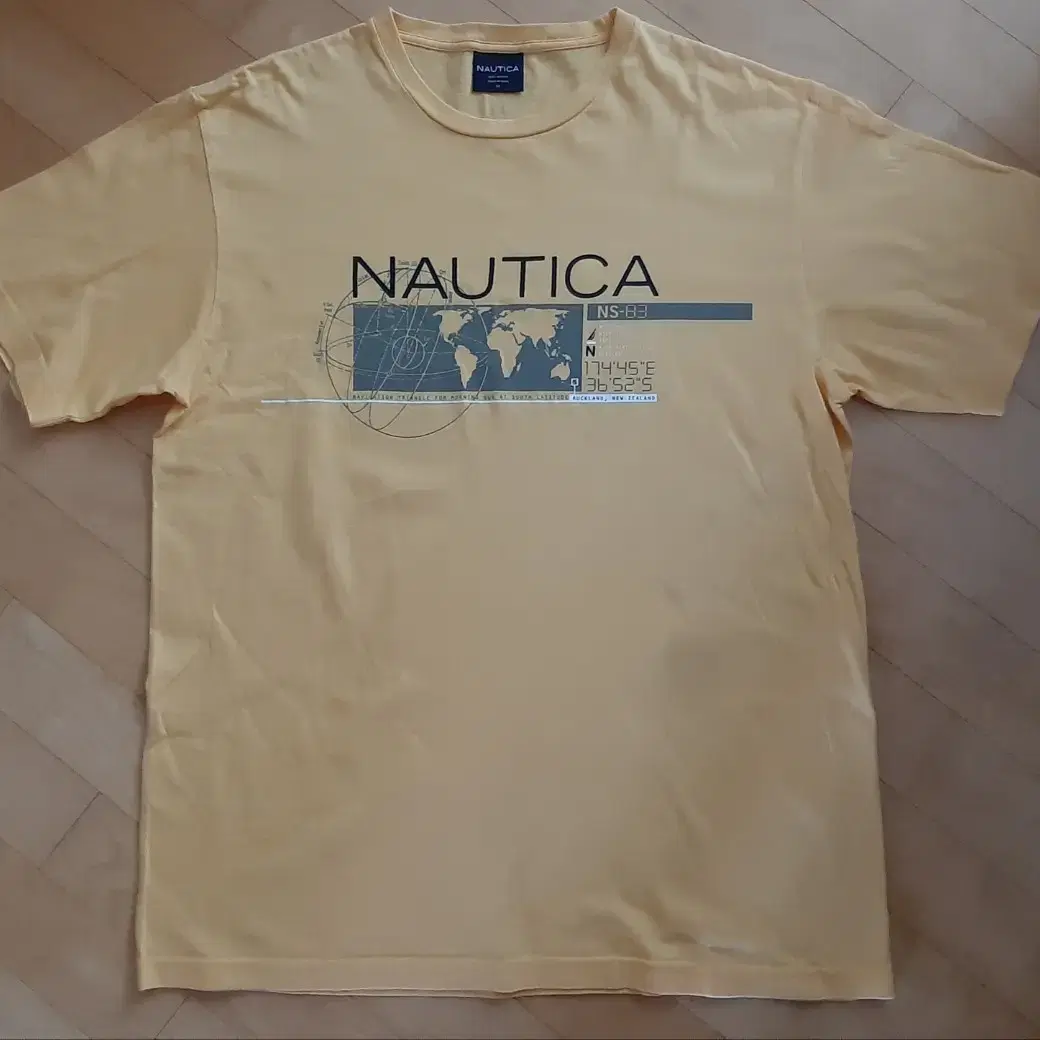 노티카  NAUTICA 반팔티  peru