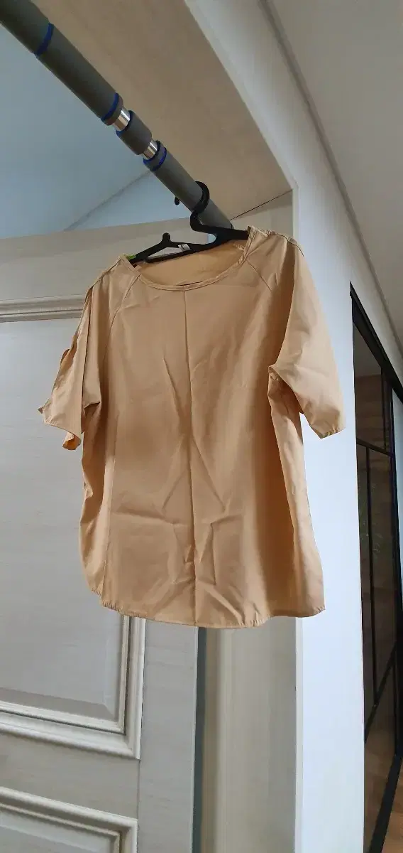 Basic blouse