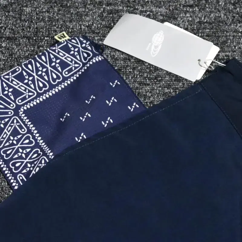 (XLARGE) 빔즈 SSZ SHAKA no1874 PANTS NAVY