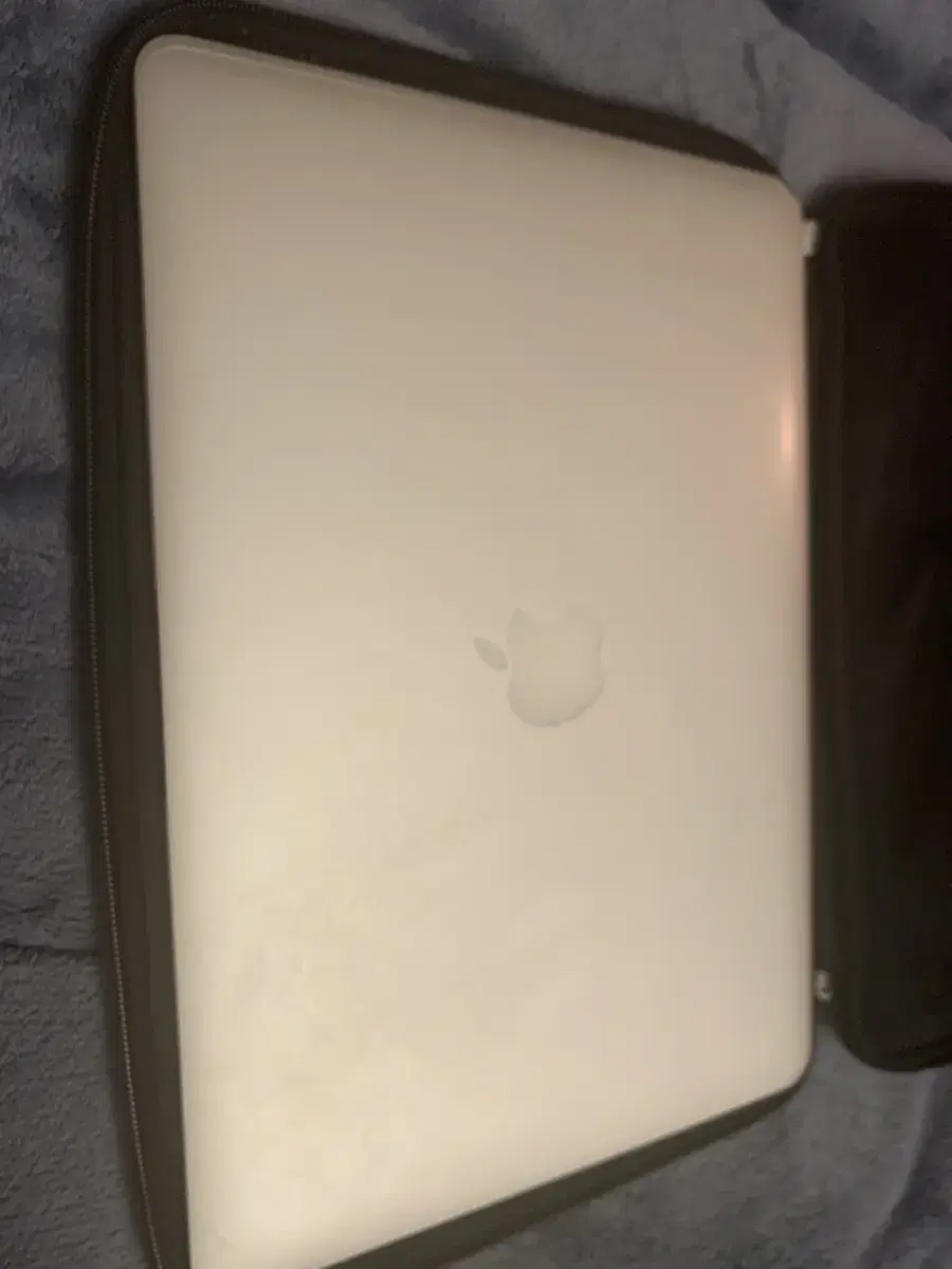 MacBook Air 2015 256g