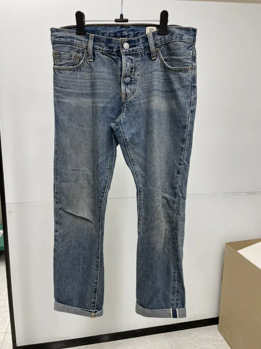 리바이스 501CT(Customized Tapered)