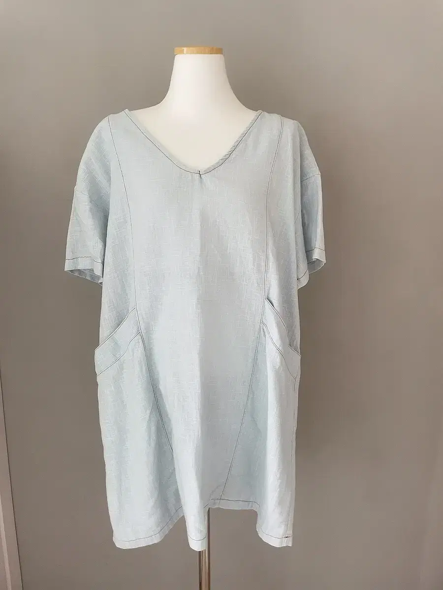 Linen pocket dress