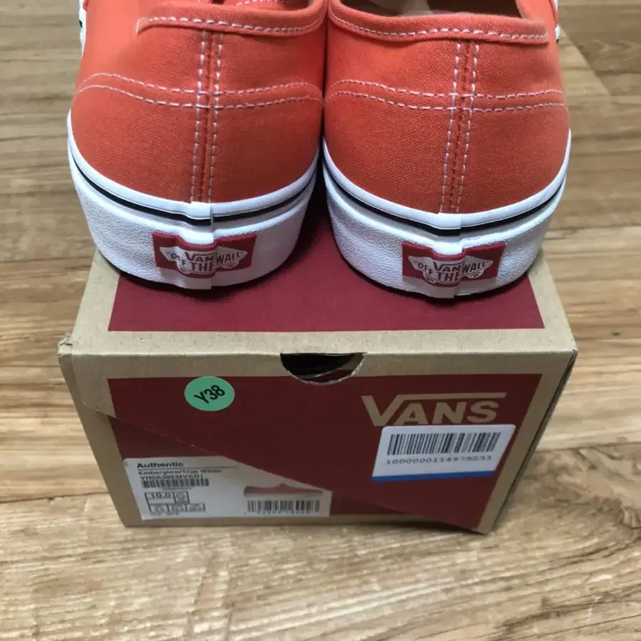 반스 vans 코랄색 어센틱 팝니다. 280새상품