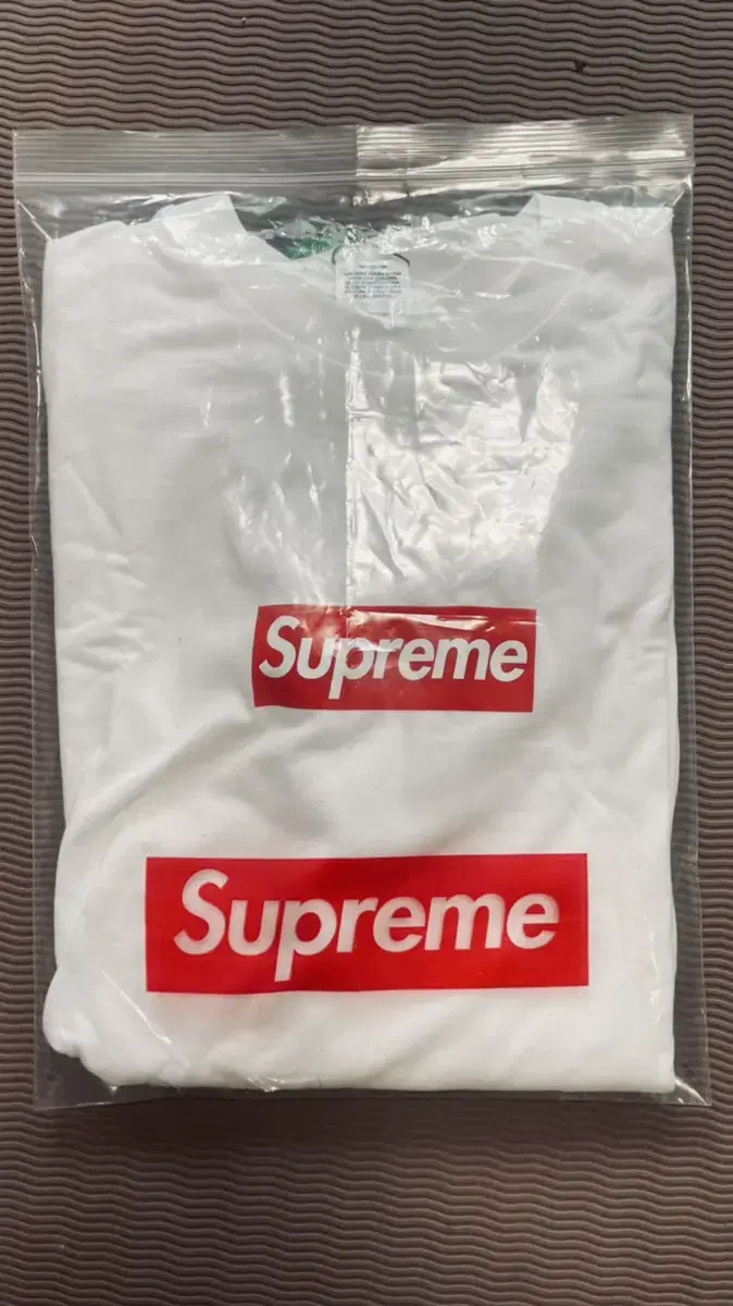 Supreme Rad Box Logo Long Sleeve Tee (L)