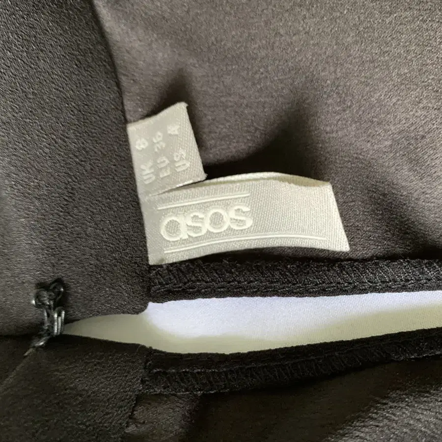 asos 점프수트