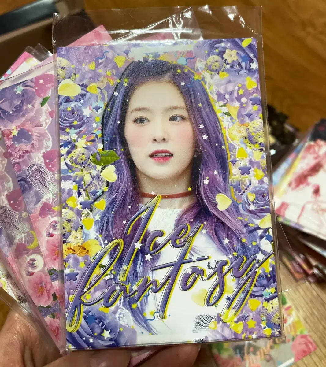 Red Velvet postcard sells