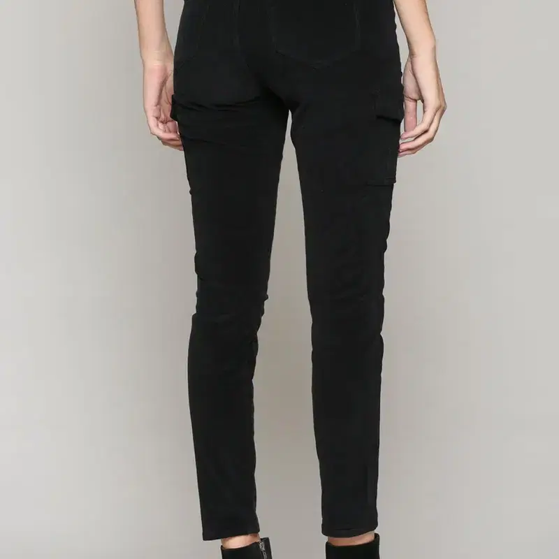 Hidden Jeans Taylor Black Corduroy