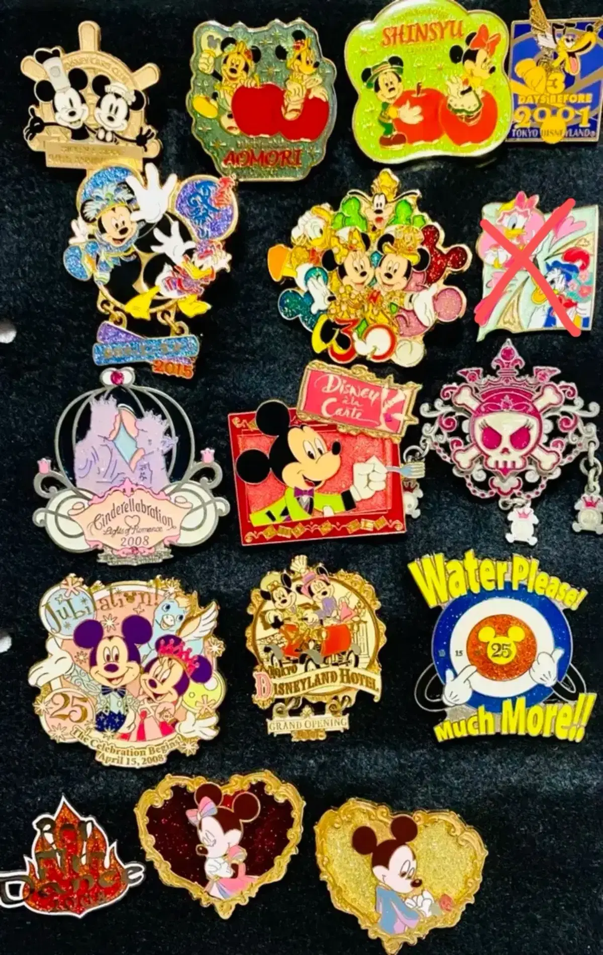 [S Used Genuine Only]Disney Limited Pin Badge (Individual Price)