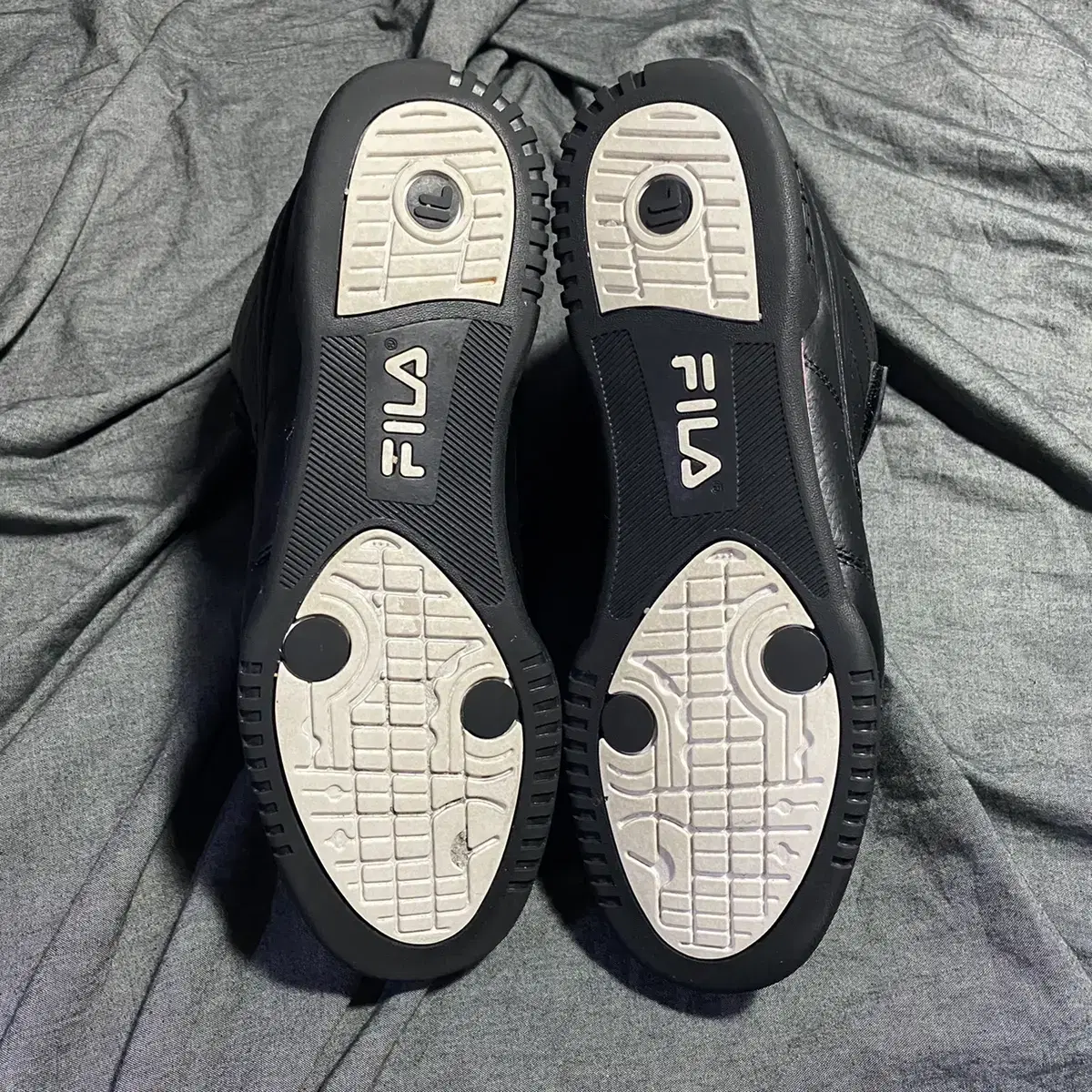 FILA F-13V Sz 11(290)