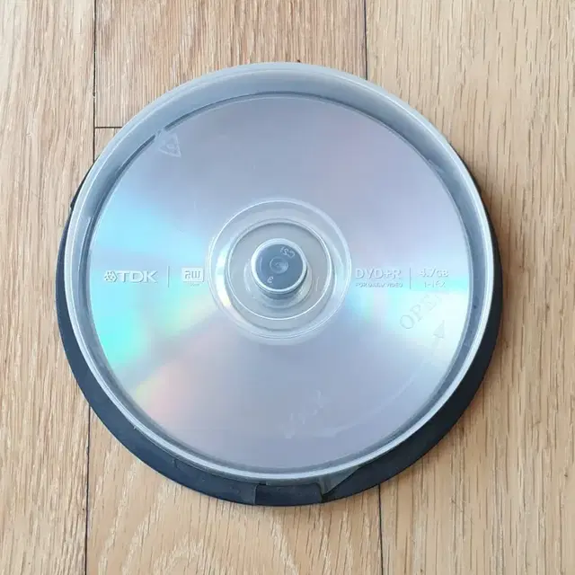 TDK 공씨디 DVD-R (4.7GB) 판매합니다.