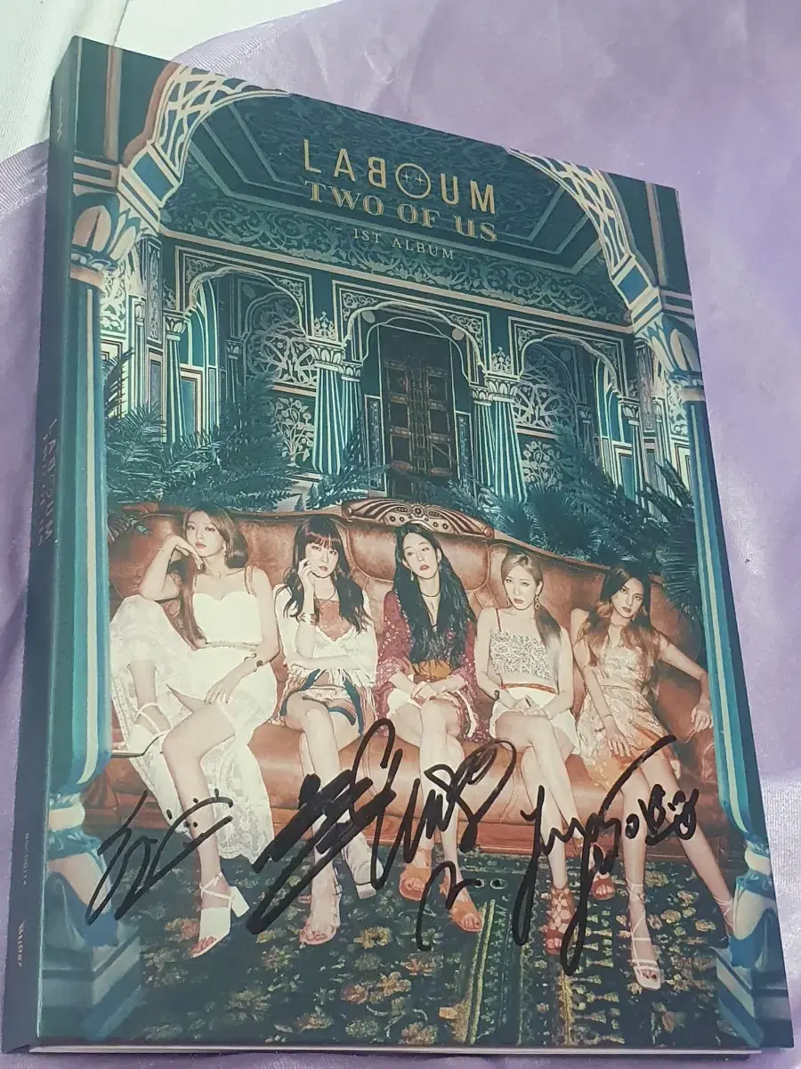 Raboom autographed album BM