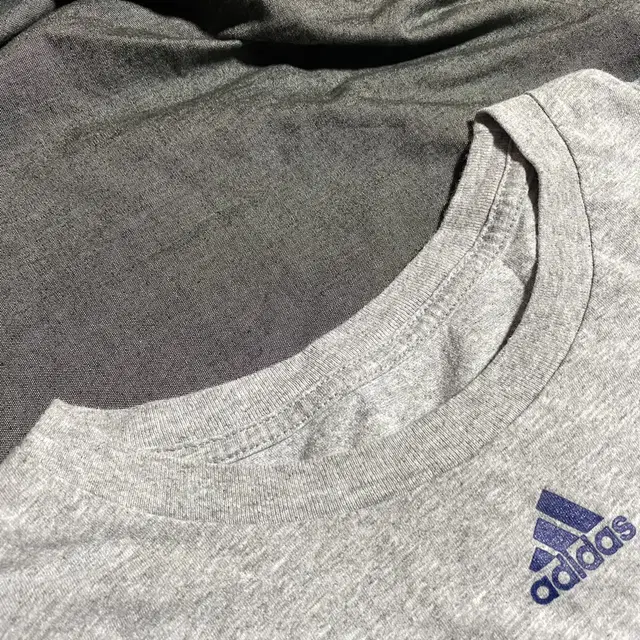 ADIDAS S/S THE GO-TO TEE Sz XL