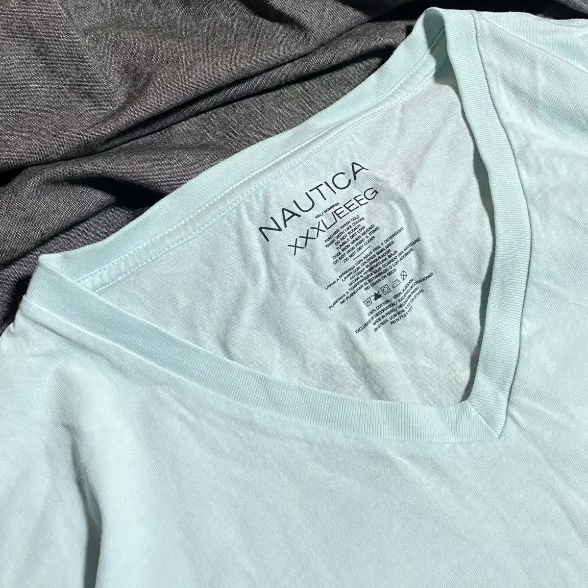 Nautica V-Neck T-Shirts Sz XXXL