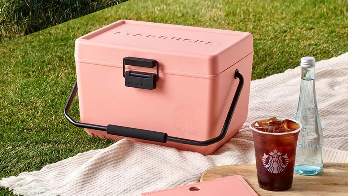 Starbucks Cooler Pink