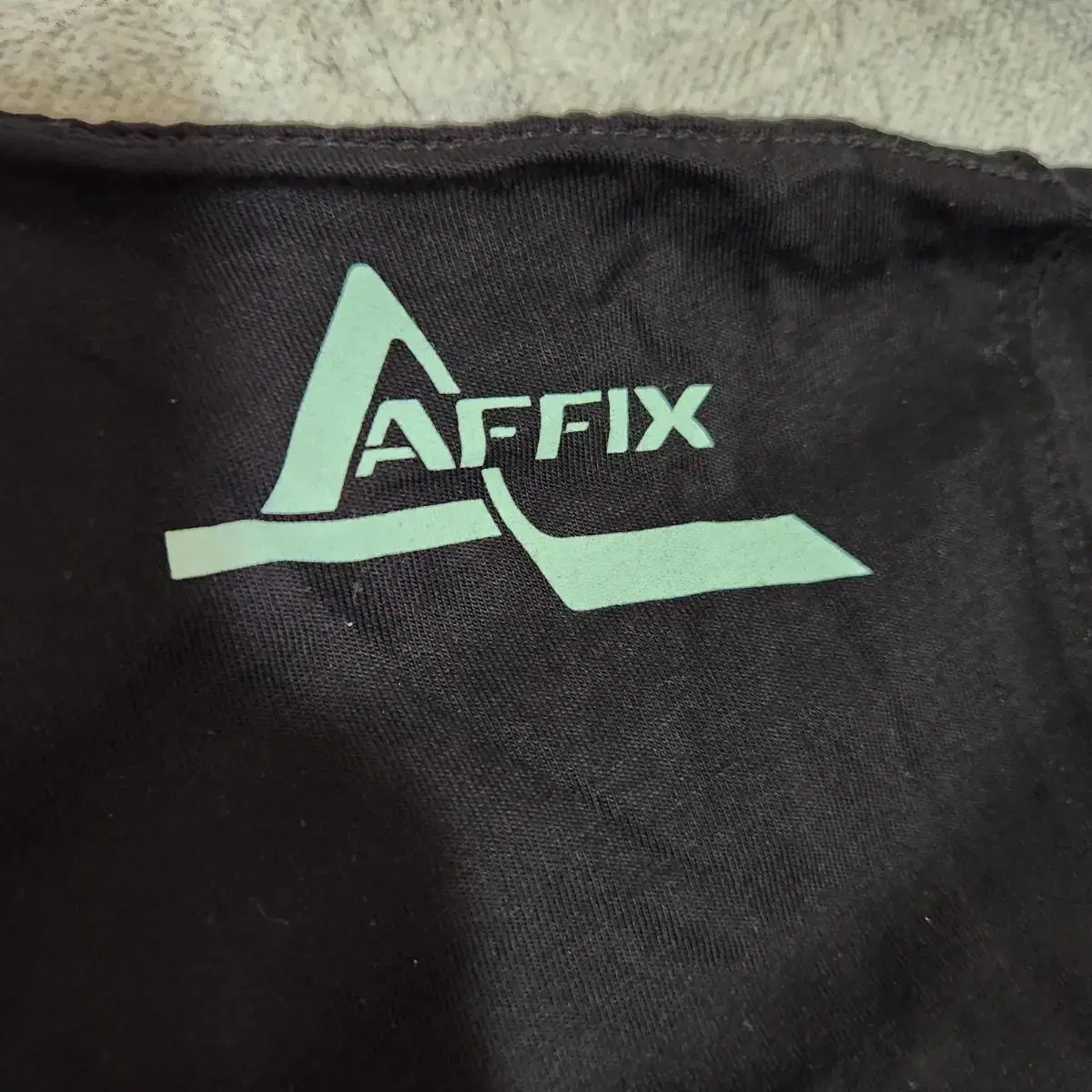 아픽스 AFFIX Foley 롱슬리브 티셔츠 블랙 M 100