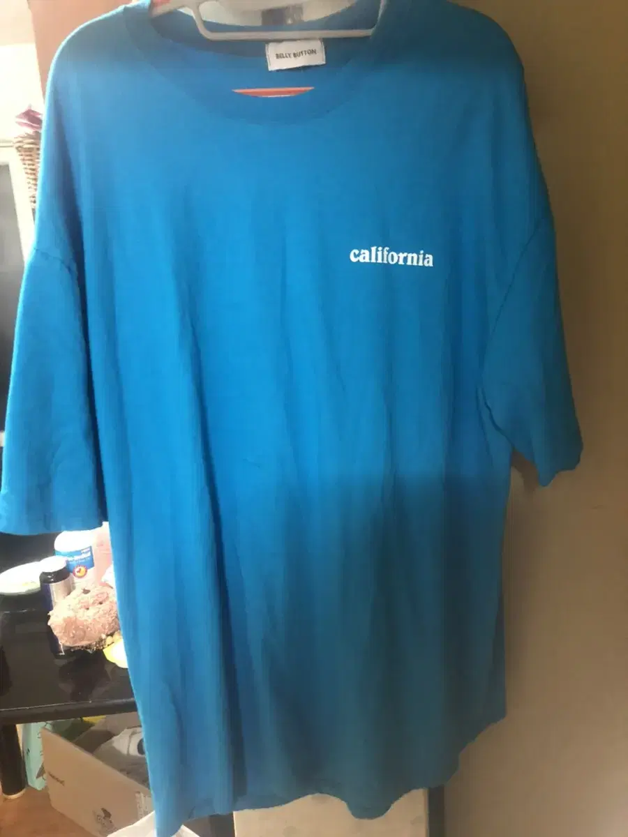 California Overfit Vahn Tee