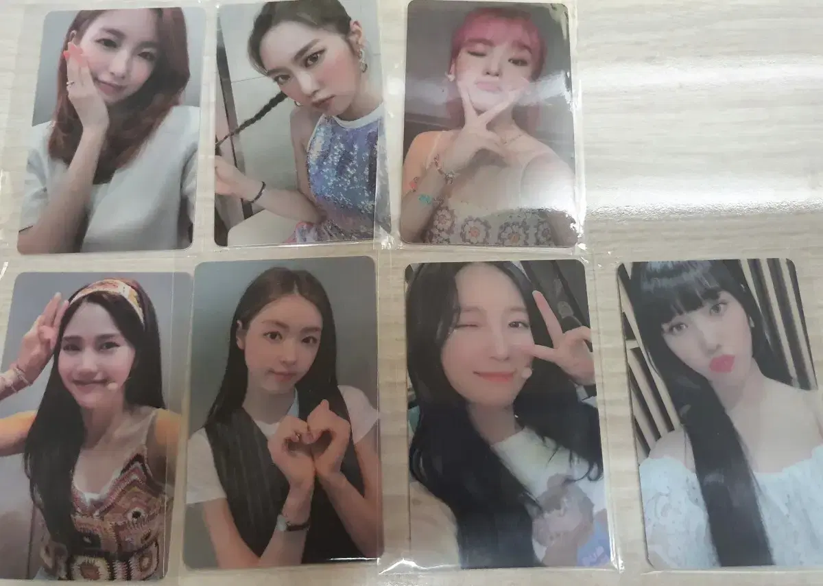 Price reduction)Oh my girl Lucky me unreleased photocard