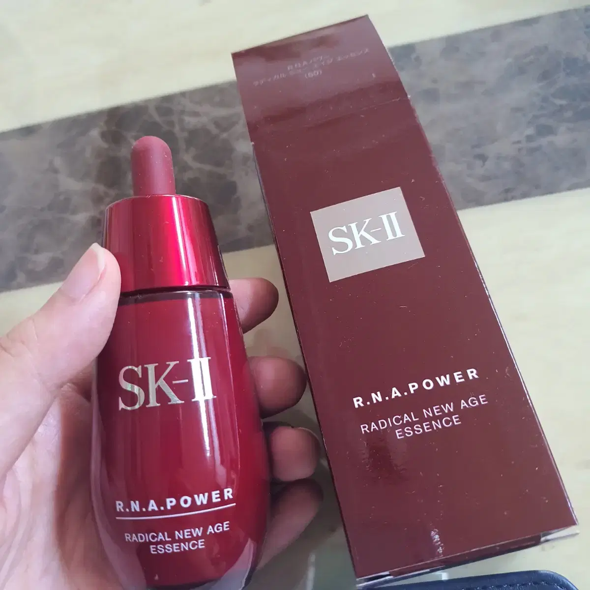 sk2 rna 동안 파워 에센스 레드에센스 50ml 팝니다