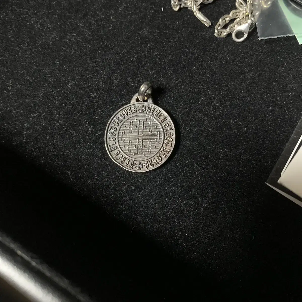 킹크로치 펜던트 CRUSADER PENDANT