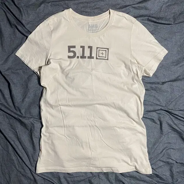 5.11 Tacticall S/S T-Shirts Sz XL(Women)