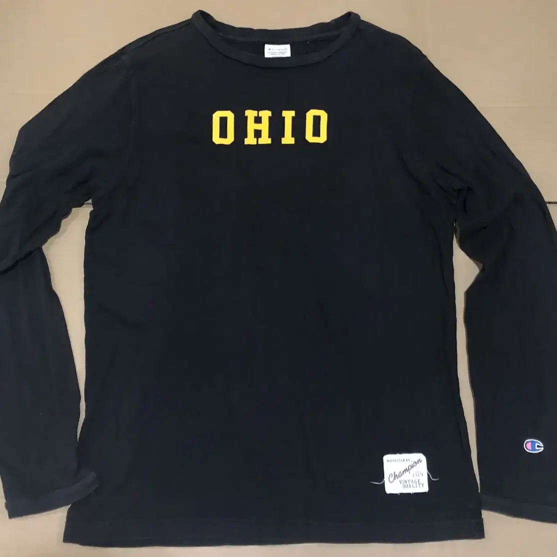 챔피온 OHIO 아카이브 긴팔