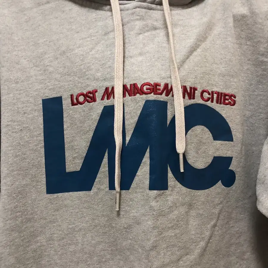 LMC 후드티