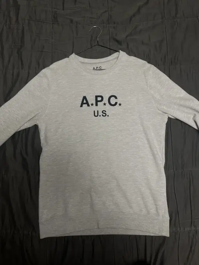 정품 apc 맨투맨 m