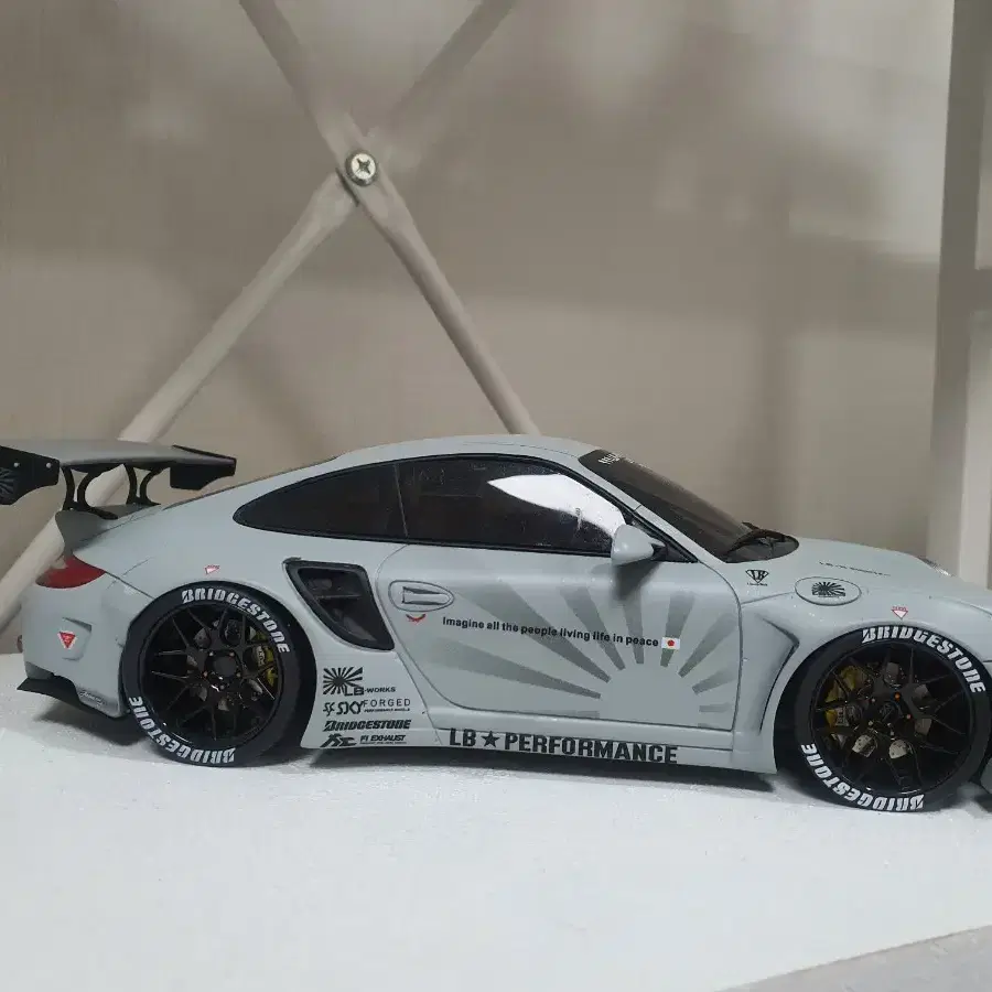 1:18 GTSPIRIT 포르쉐997