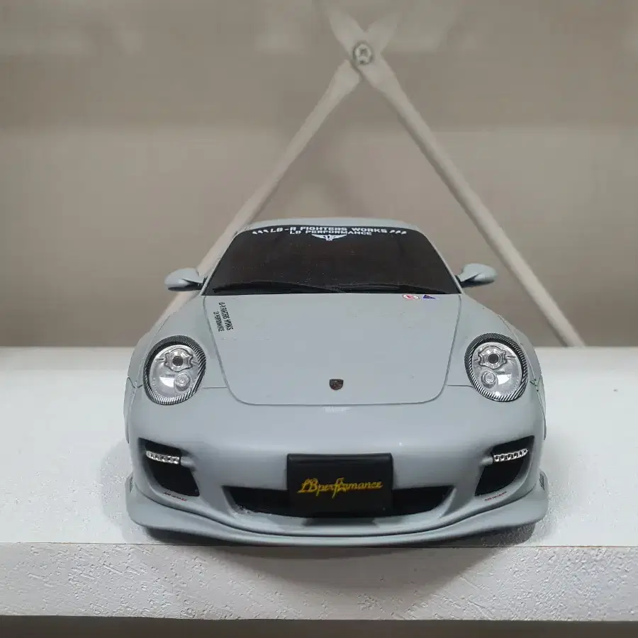 1:18 GTSPIRIT 포르쉐997