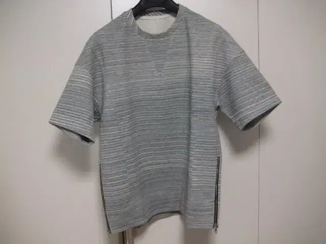 (size 100) Time Homme / Side Zip Short Sleeve T-Shirt