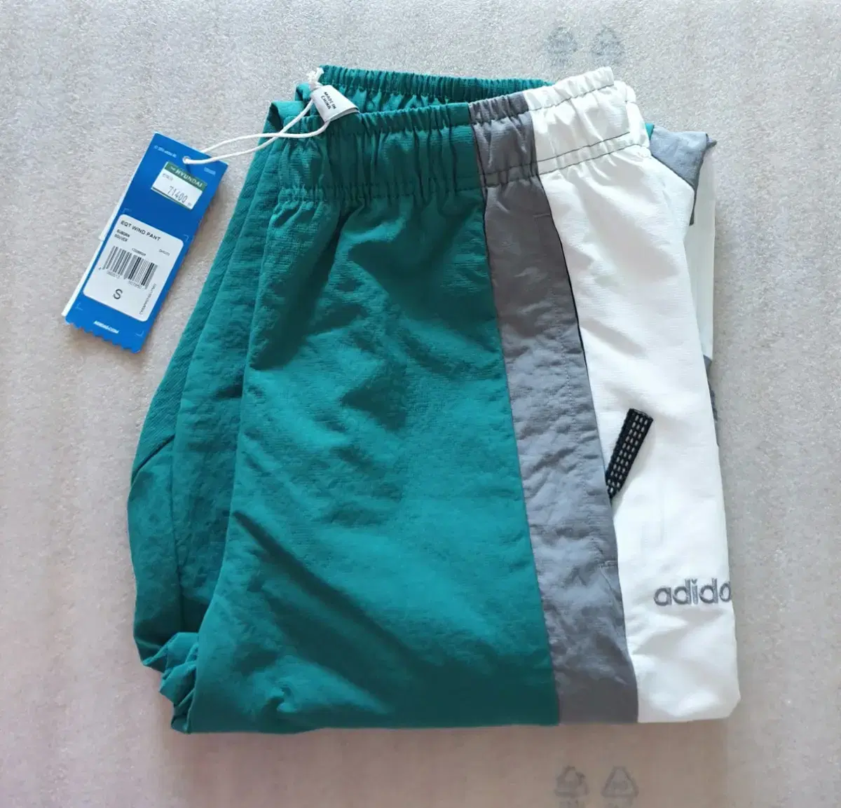 택세일가 71,400원 최저 아디다스 EQT WIND PANT 러닝바지