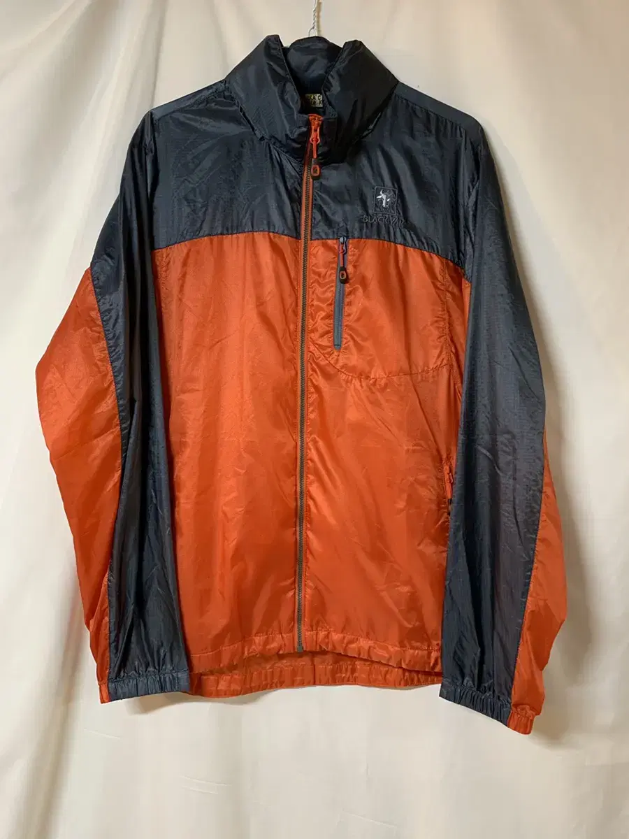 Black Yak Thin Windbreaker 100 Jacket Jumper