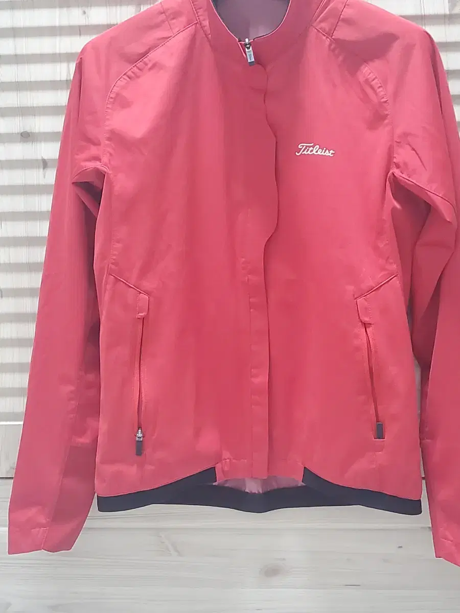 Titleist Women's Windbreaker 25