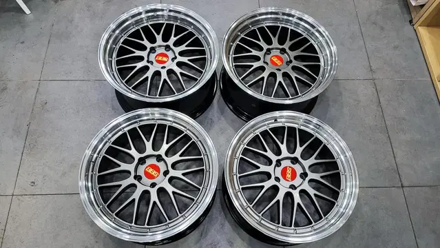 20인치 BBS LM.st 하이퍼블랙 신품휠 1대분