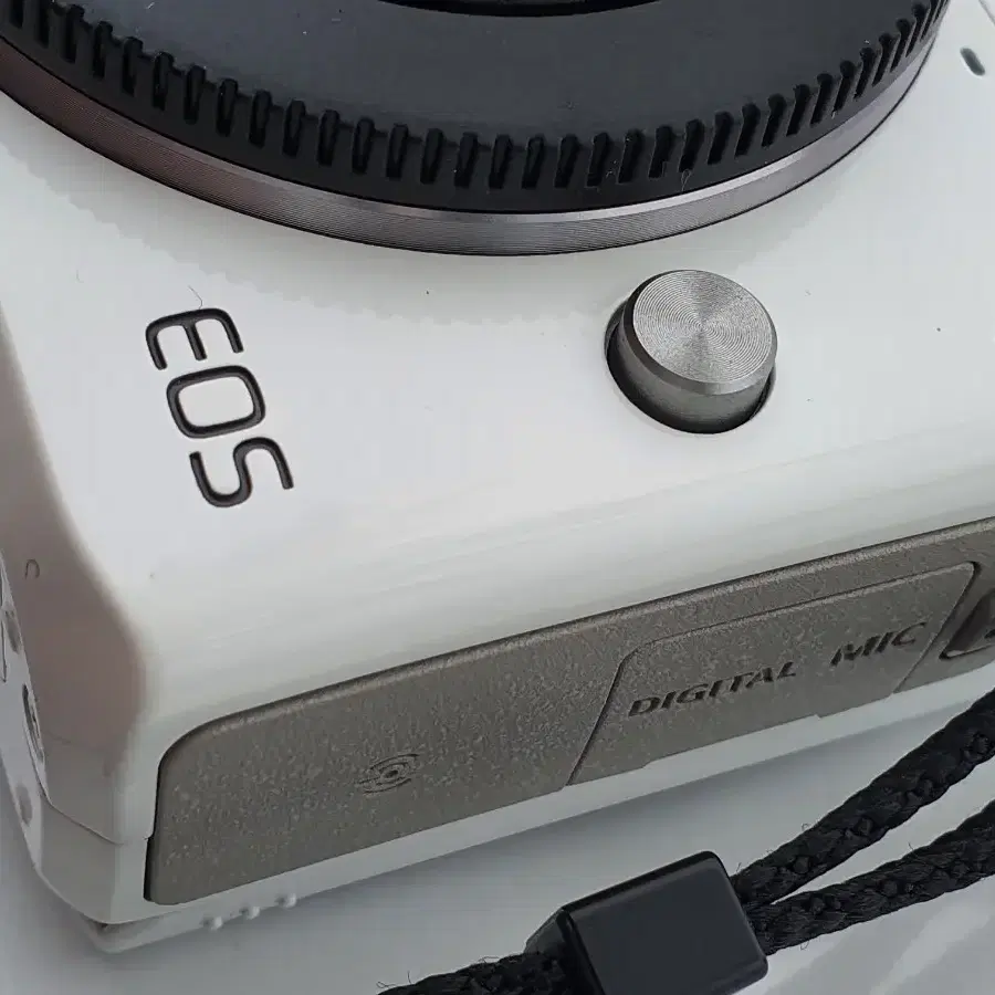 eos m3 화이트  바디